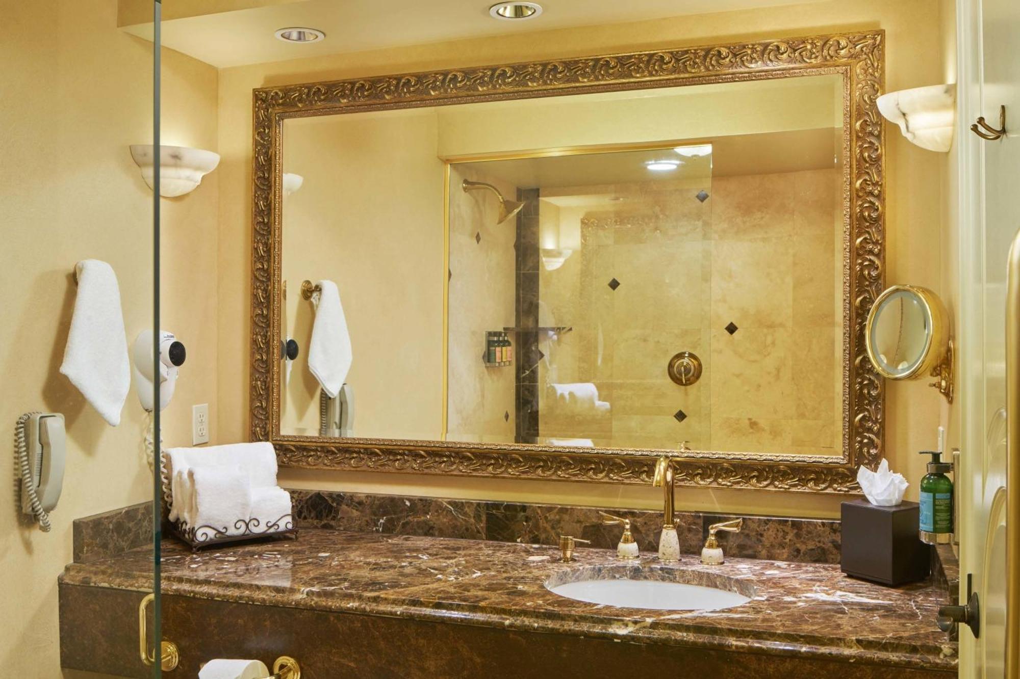 Davenport Hotel, Autograph Collection Spokane