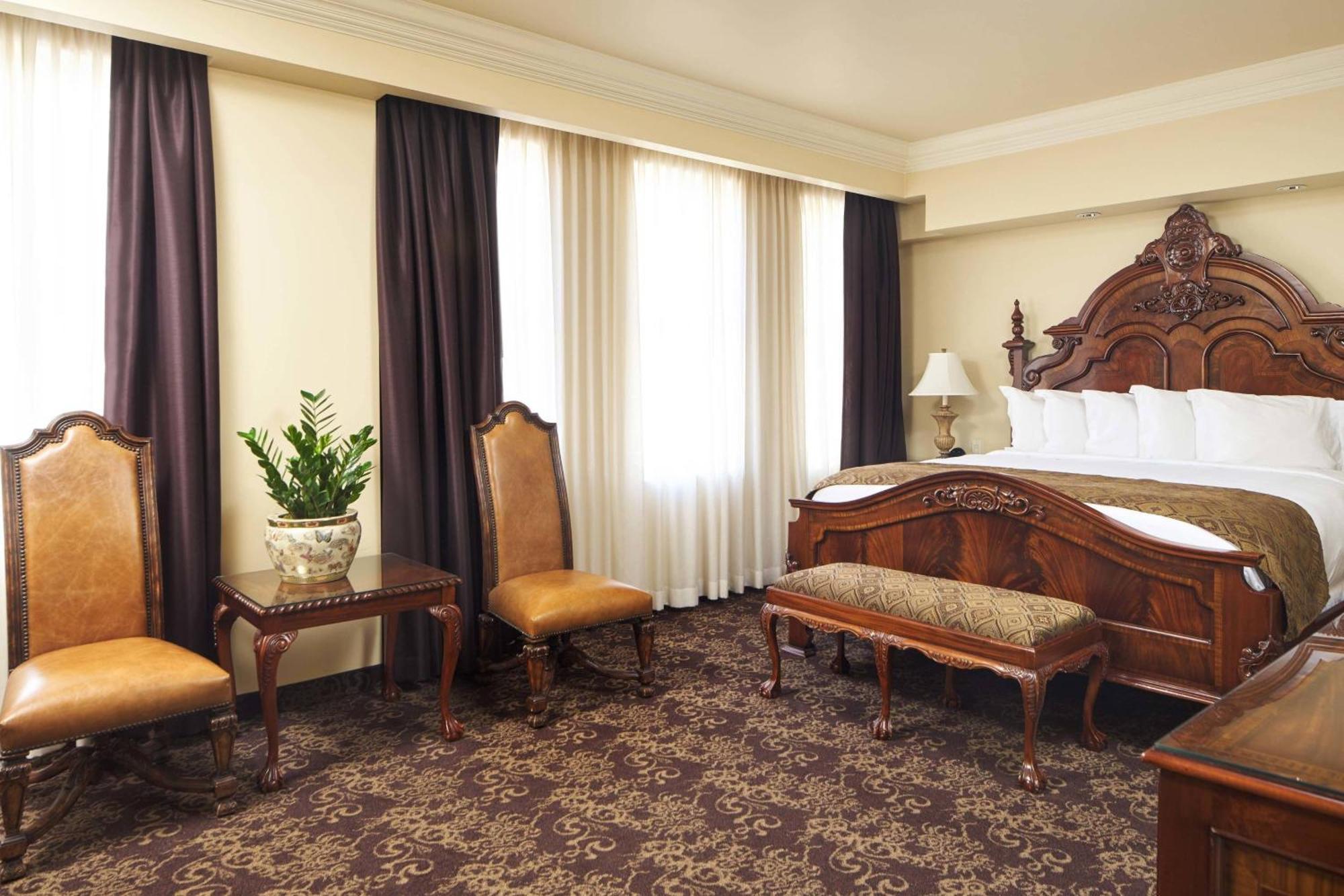 Davenport Hotel, Autograph Collection 4*